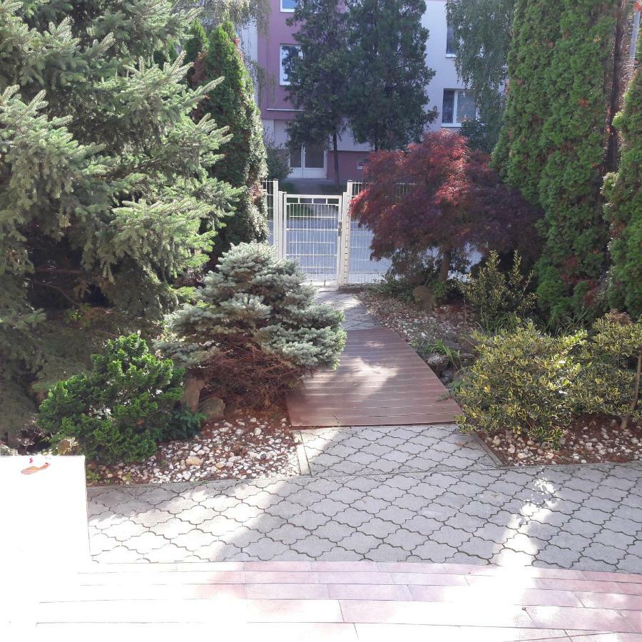 Villa Kysucka Senec Exterior photo